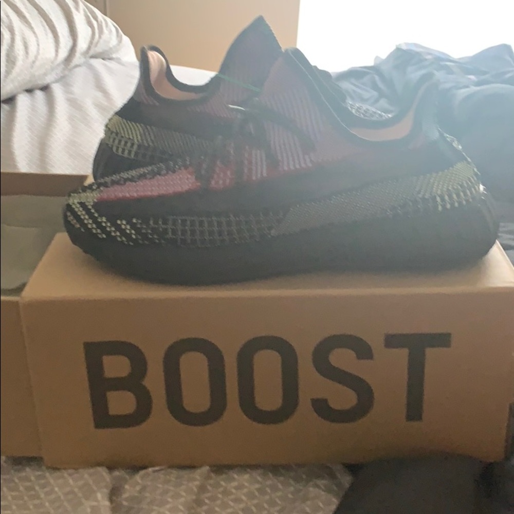 Yeezy 350 yecheil reflective